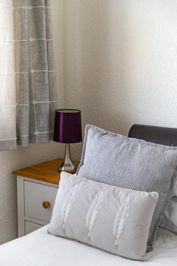 2 Chatsworth Riverscape Apartments - Peaceful Apartment In Great Location With Free Parking Overlooking The Gannel Just A Short Walk From Newquays Incredible Beaches And Local Amenities New Quay Eksteriør bilde