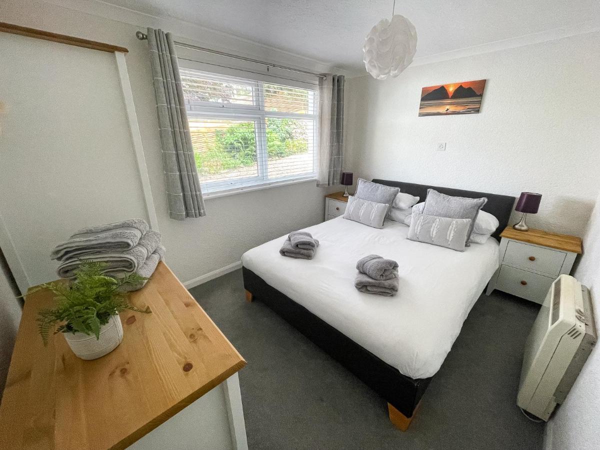 2 Chatsworth Riverscape Apartments - Peaceful Apartment In Great Location With Free Parking Overlooking The Gannel Just A Short Walk From Newquays Incredible Beaches And Local Amenities New Quay Eksteriør bilde