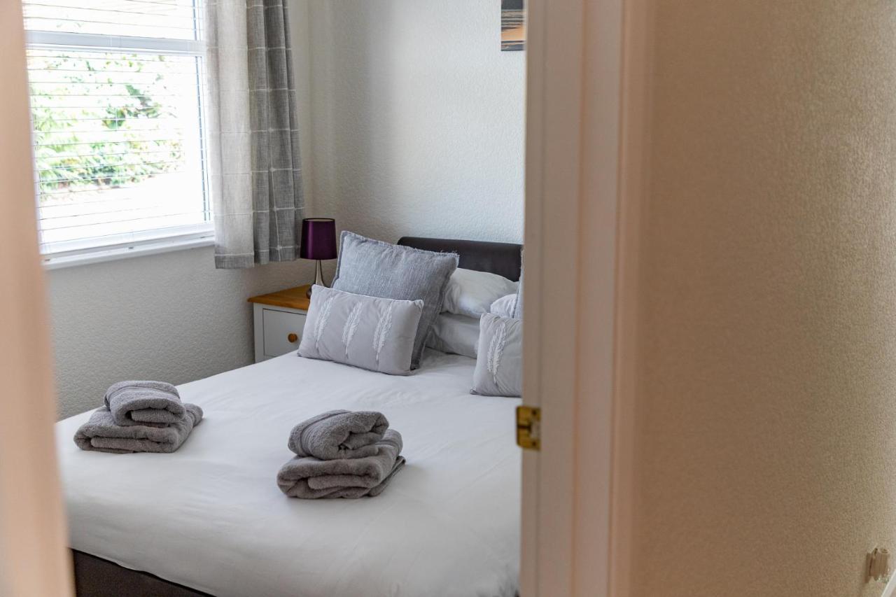 2 Chatsworth Riverscape Apartments - Peaceful Apartment In Great Location With Free Parking Overlooking The Gannel Just A Short Walk From Newquays Incredible Beaches And Local Amenities New Quay Eksteriør bilde